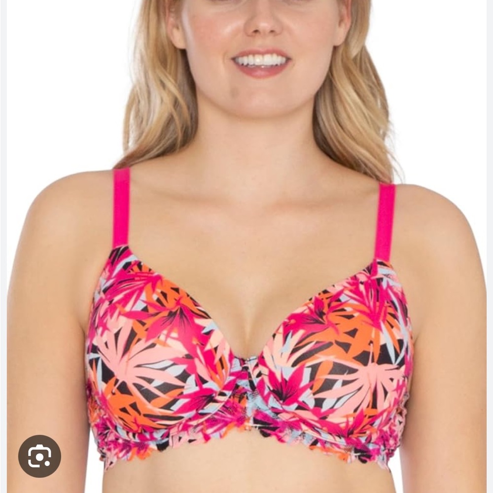 NWT No Boundaries T-Shirt Bra